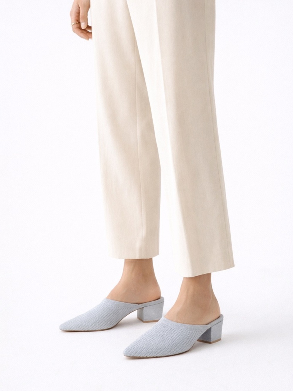Chocolat Blu Brix Pointed Toe Mule Gray Silver Ribbed Knit Womens Size 38